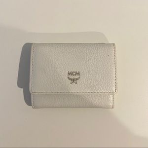 MCM Coin Holder